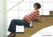 懷孕期間爬樓梯，真的有利於順產嗎？