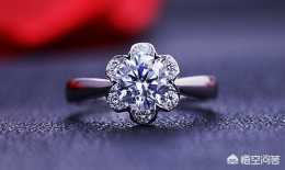 求婚戒指和結婚戒指表達的愛有何不同？