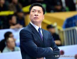 你認為當今中國籃壇最優秀的三位主教練都是誰？